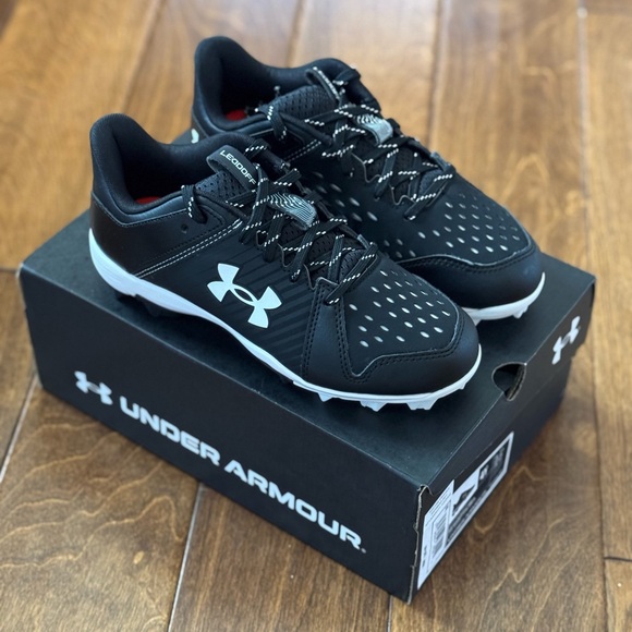 Under Armour Other - NIB- Under Armour Baseball / Tee-ball Youth Cleats